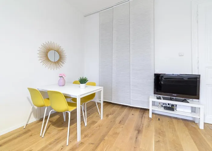Beautiful Apartment In Vienna\'S Heart 1C